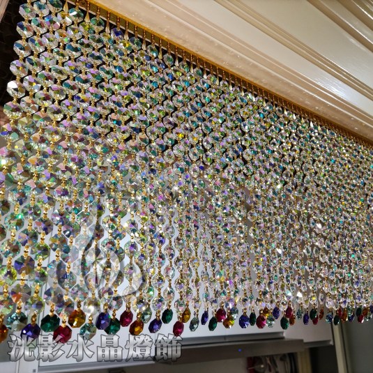 風水完美選擇！美觀實用的水晶珠簾設計指南。
